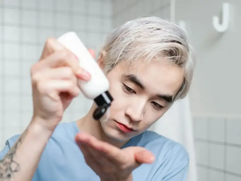 男士控油洗面奶